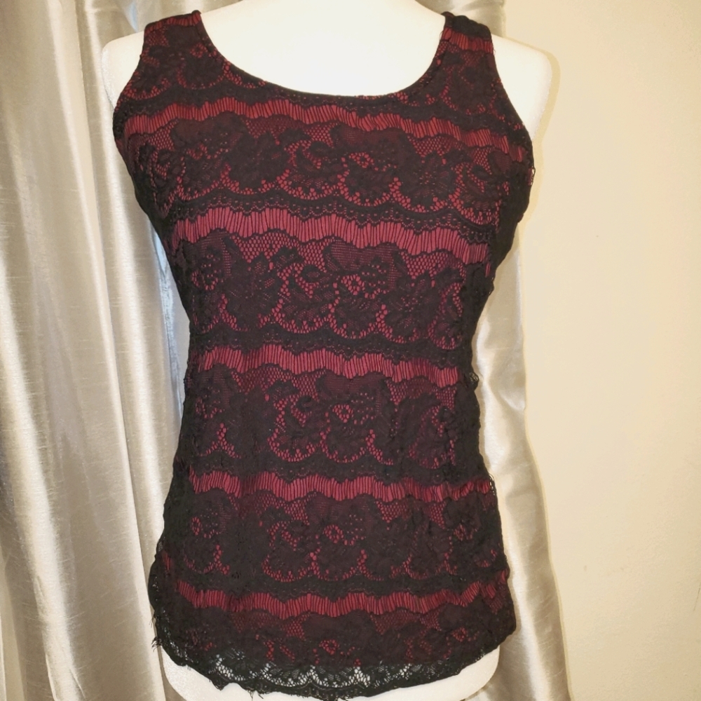 Studio Y Tank style Top